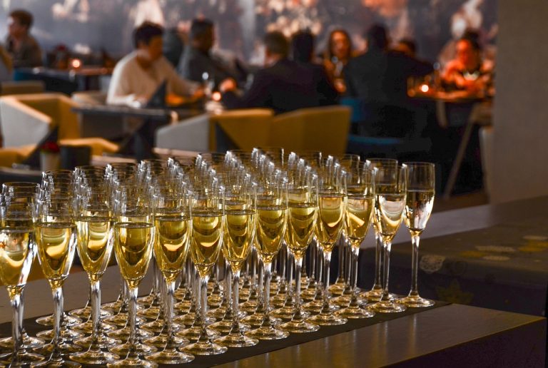 celebration, party, wine-3057027.jpg